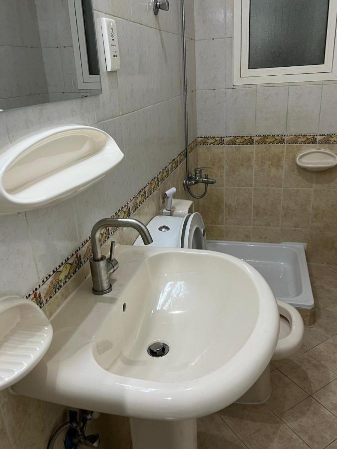 Welcom Tourist Hostel Дубай Екстер'єр фото